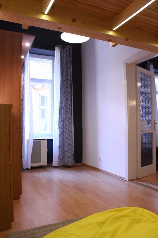 Bpm-Comfy Stay Bajcsy Budapeste Exterior foto